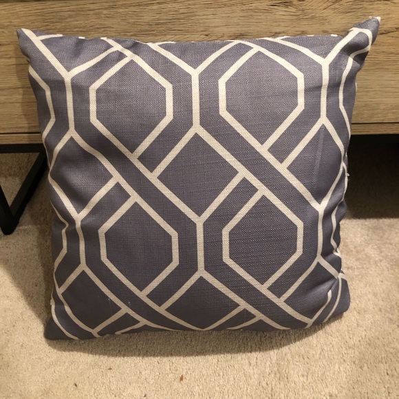 Gray design accent pillow - Picture 1 of 1